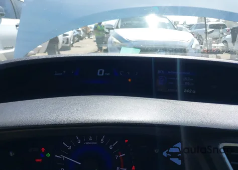 2014 Honda Civic Lx z USA, uszkodzony, nr VIN 19XFB2F56EE215822